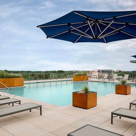 Global Luxury Suites In Downtown Bethesda Esterno foto