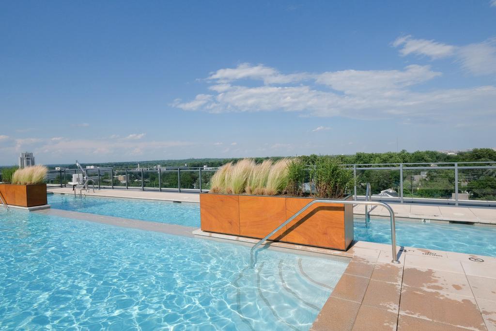 Global Luxury Suites In Downtown Bethesda Esterno foto