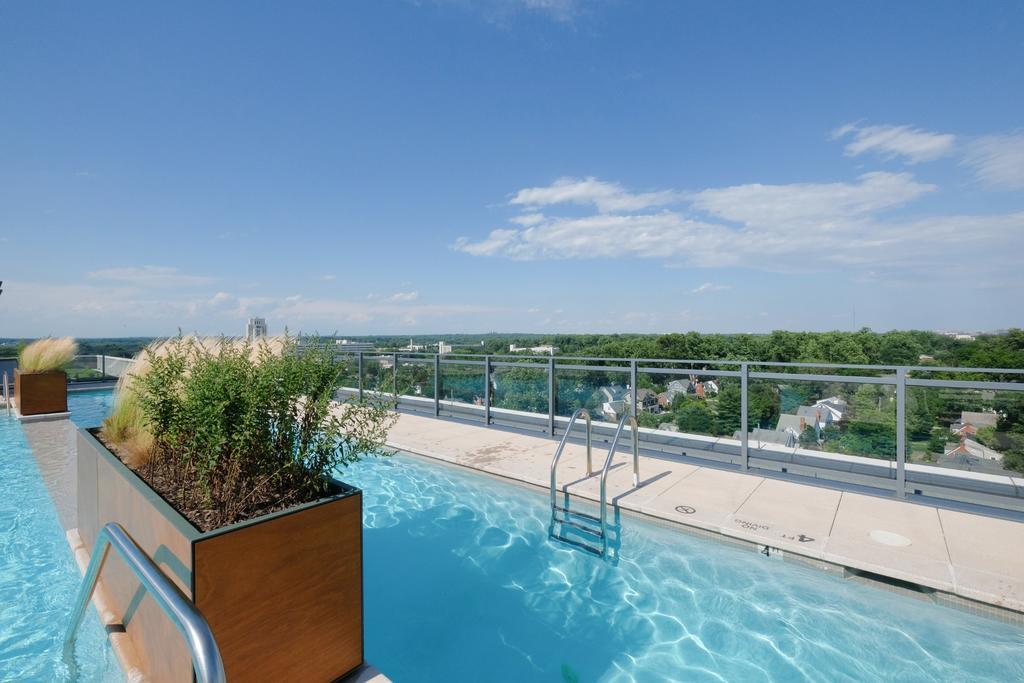 Global Luxury Suites In Downtown Bethesda Esterno foto
