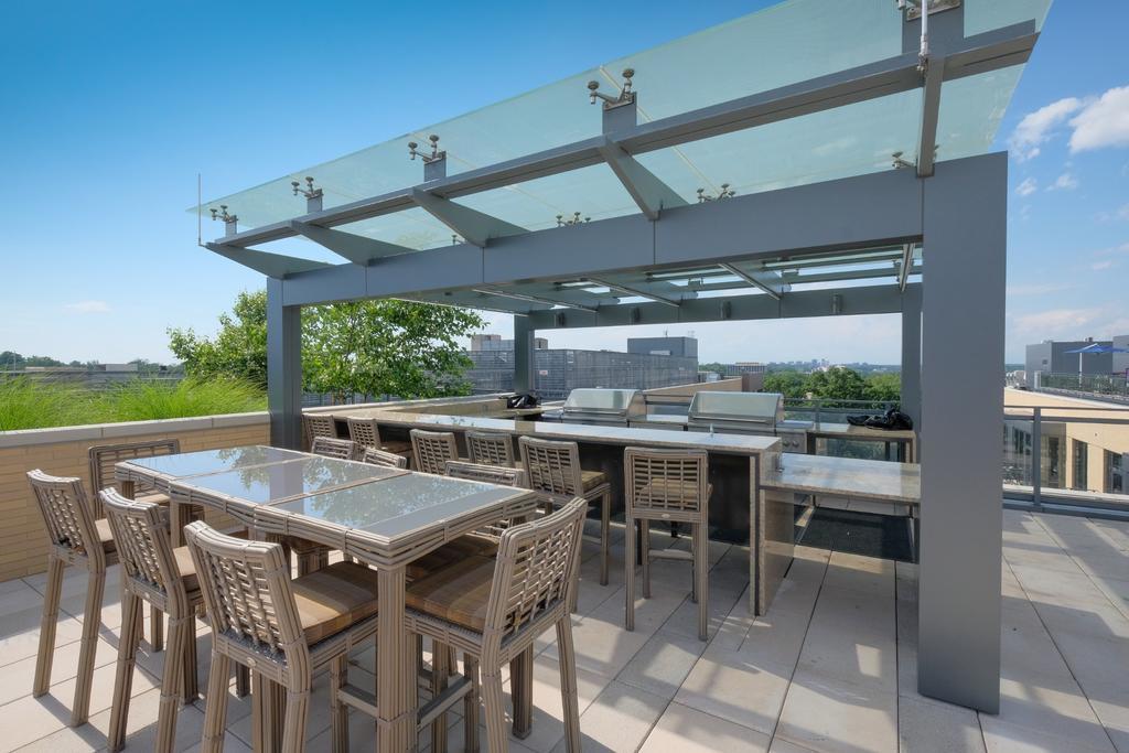 Global Luxury Suites In Downtown Bethesda Esterno foto