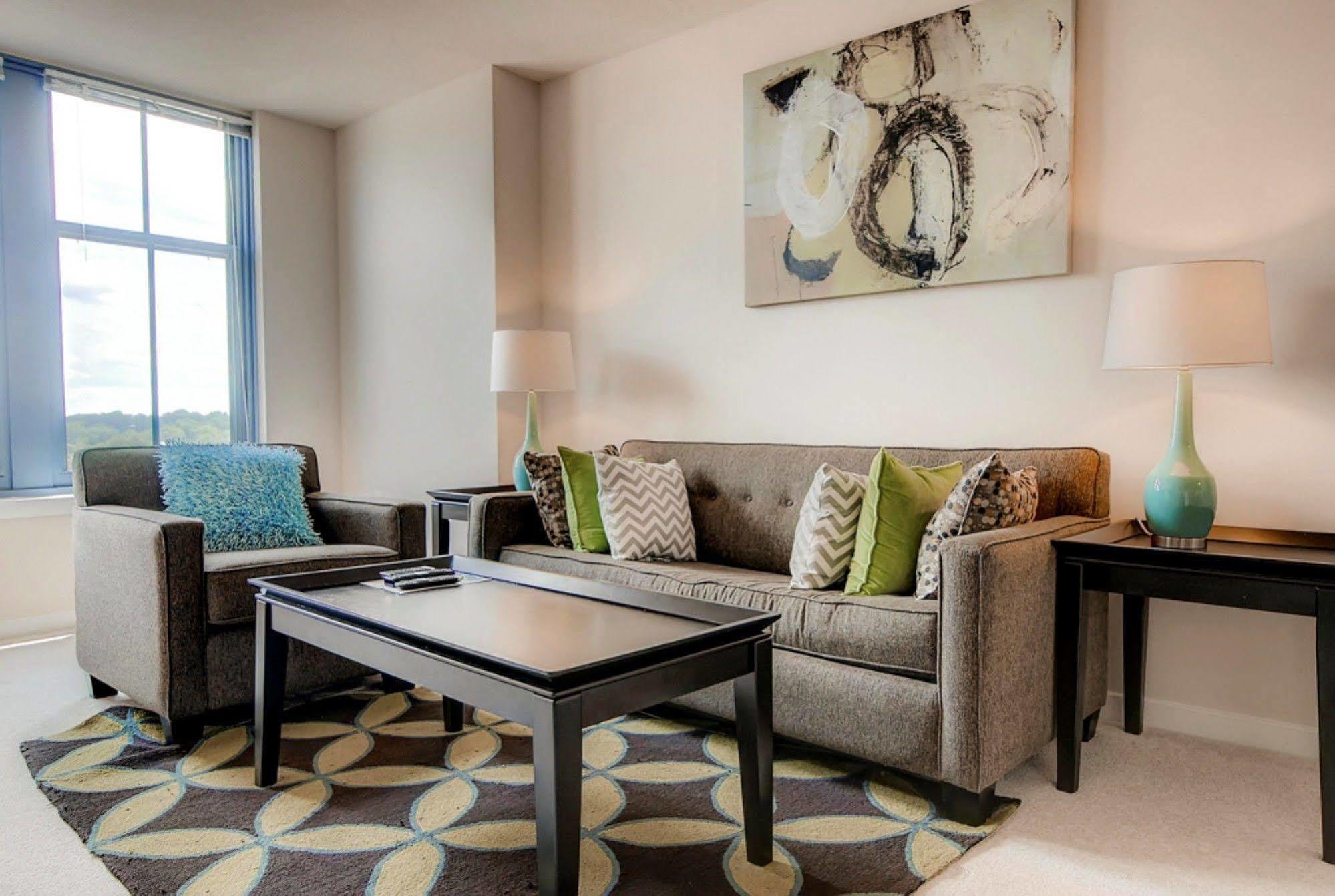 Global Luxury Suites In Downtown Bethesda Esterno foto