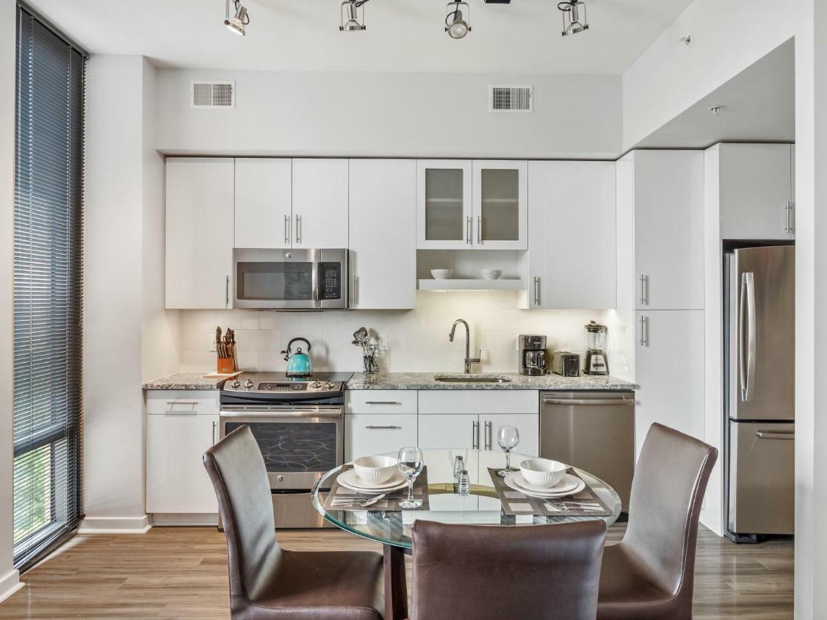 Global Luxury Suites In Downtown Bethesda Camera foto
