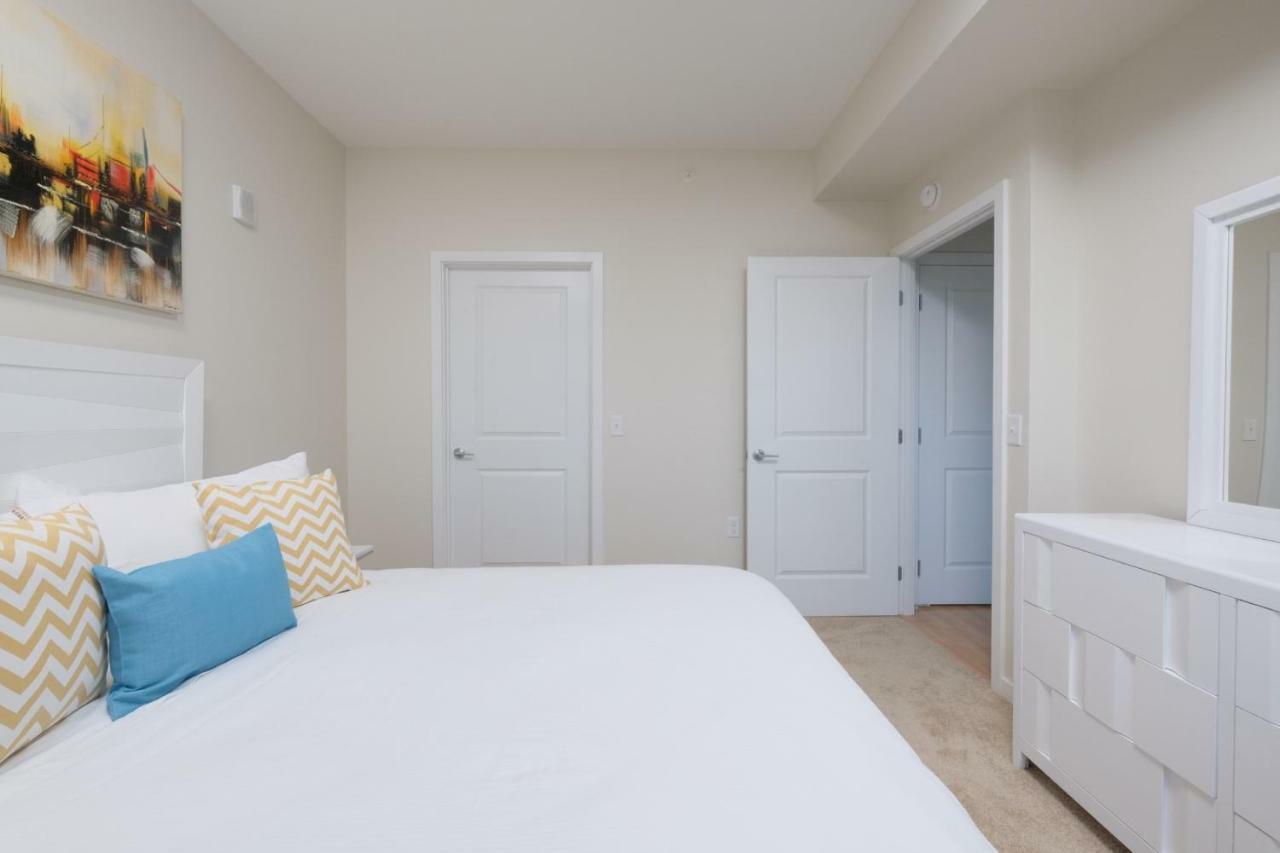 Global Luxury Suites In Downtown Bethesda Esterno foto